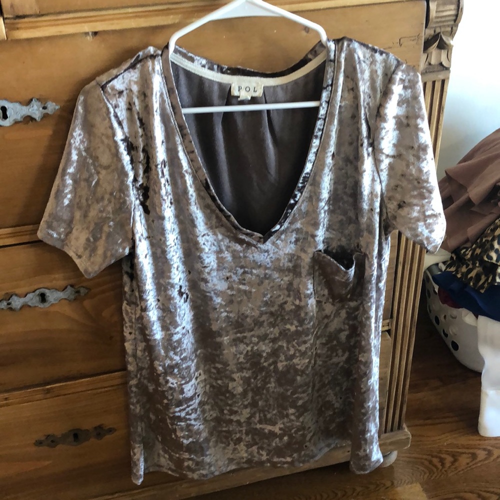 POL L shirt